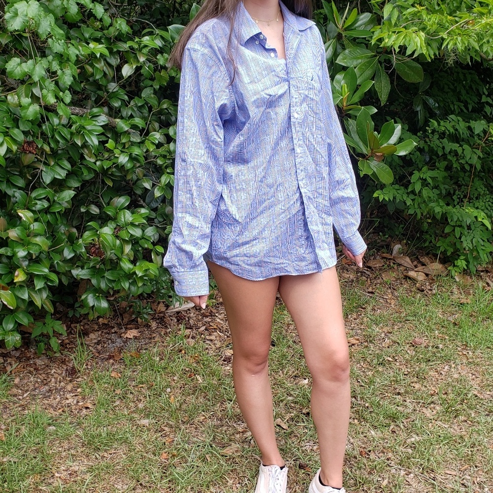 Nautica Button down